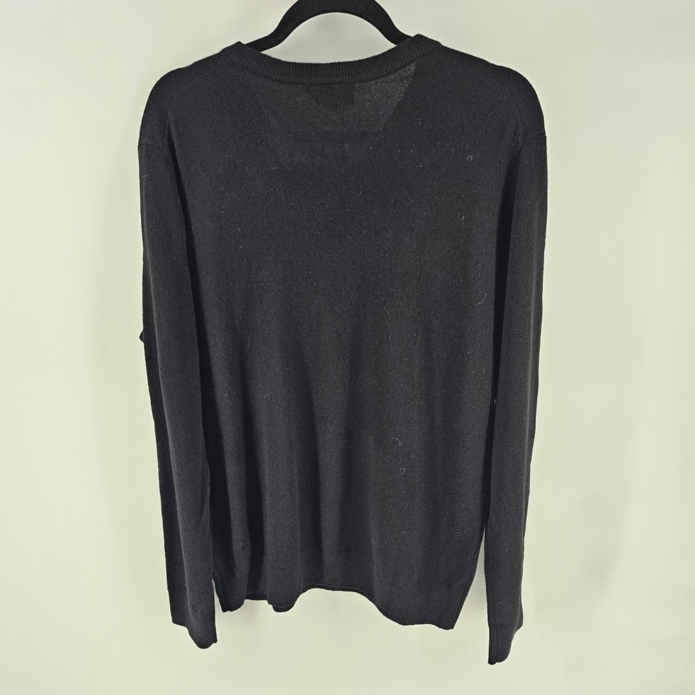Quince 100% Mongolian Cashmere V-Neck Sweater Mens Large Black Quiet Luxury NWT - Picture 2 of 7
